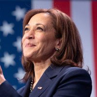 Kamala Harris(@KamalaHarris) 's Twitter Profile Photo