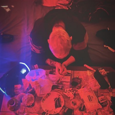 anlamadimcnm's profile picture. Hepsinden biraz biraz