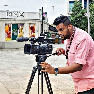 Author | Trainee International Broadcast Journalist @cardiffjomec @cardiffnewsplus #cardifftrained

📍Views are personal and RTs are not endorsement |