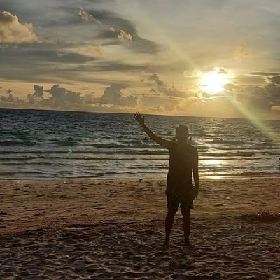 reneSpelaez's profile picture. 