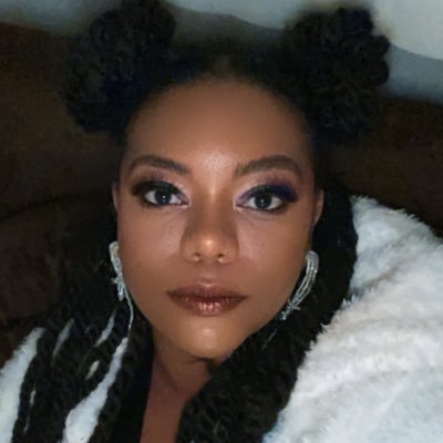 cakeandculture's profile picture. sweet potato hoodoo & spooky bayou tales.