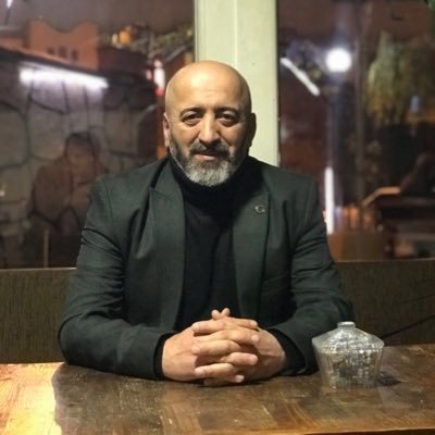 Müslüman Türk Milliyetçisi.
Muhsin Yazıcıoğlu.