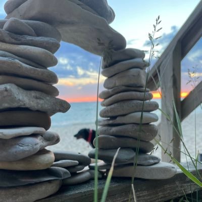 hereisgoodnews's profile picture. alive for another day!