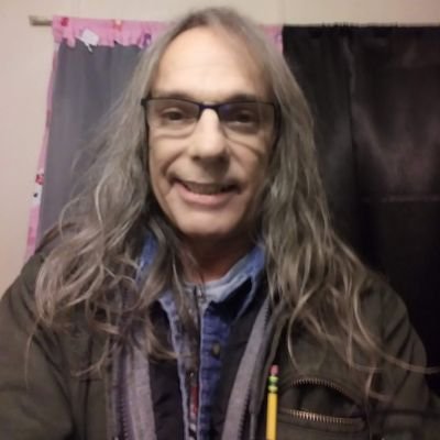 I'm a retired union pipefitter I like to paint take walks in the woods with my macco he's my dog I'm 7 out of 9  siblings  and I love to suck pussy