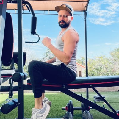 charlesK420's profile picture. https://t.co/wmqAAHBxbv