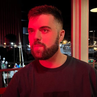 brobertyyoung's profile picture. 