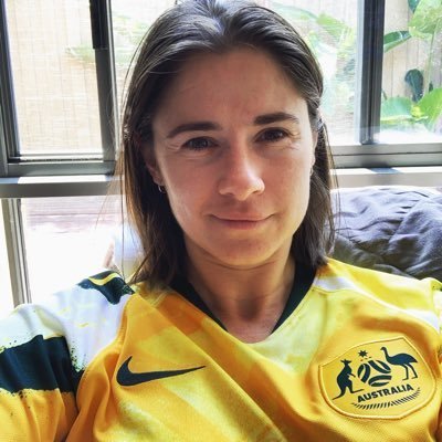 CandiceNeedham2's profile picture. 23 | they/them | filipino