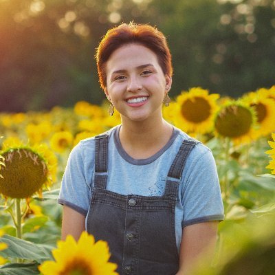 Environmental Studies undergraduate at KU || they/them
Photographer and Ecology Research Assistant