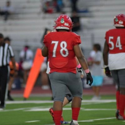 Alexander Gallardo | Arbor View HS | 3.7 GPA | ACT:20 | #78 RG, LG, LT | C/O 2023 | alex9g16@gmail.com | Cal Lu C/O 2027| All-Southern Nevada First Team OL |