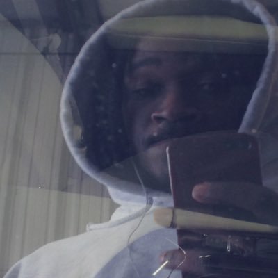 NikoRavage's profile picture. Can’t be broke and happy 🤷🏾‍♂️