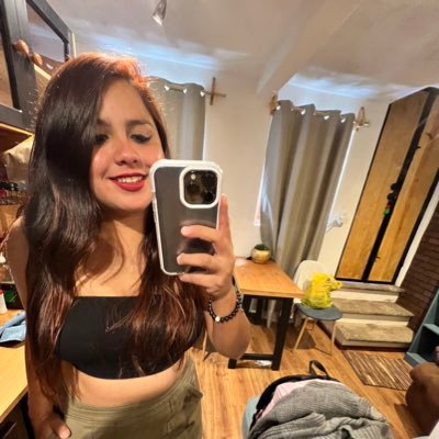 jozlala's profile picture. Somos mi corazón de pollito y yo, contra el mundo 🫶🏻