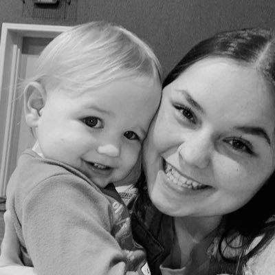 trashleehill's profile picture. 