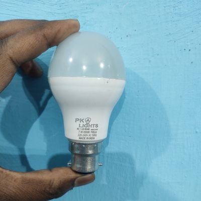 Pklightandtech's profile picture. 