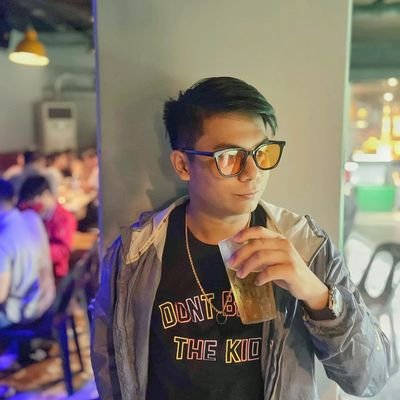 DajoCabradilla's profile picture. Your Fallen Angel 🖤❤️ Tigers 💛 🏸  Agent Red ❗