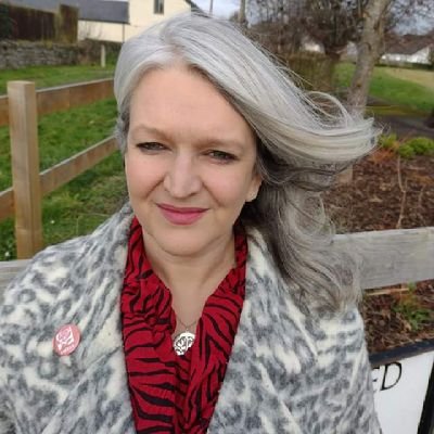 Cymraes. Co-operator. Caldicot Castle County Councillor. Unions. Nuclear Industry. Llafur. Amazing Gwent Woman @lab4indyWales Fy marn i. No casework via Twitter