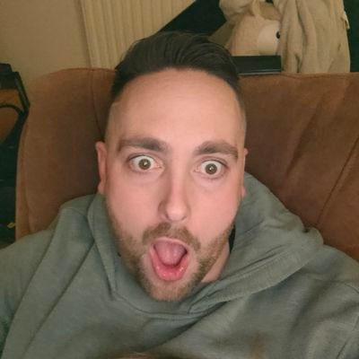 Hey, im Martin & im a youthworker, scouter, i love taking on new challeges, , my sport is cheerleading