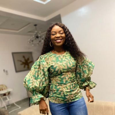 mobbiechic's profile picture. Software Engineer 🇳🇬🇨🇦 || Logistics Manager @rabbiterrands || Project Administrator