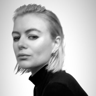 anna_makota's profile picture. love tech & art