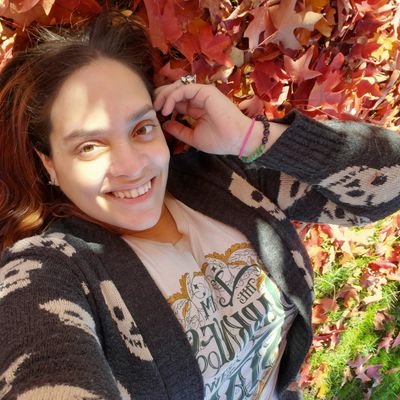 Mj Novels:Native New Yorker, Boricua, College Student, Lupus Warrior, Future Writer, and Bookstagrammer
Hufflepuff|Games|Disnerd|Anime|DND