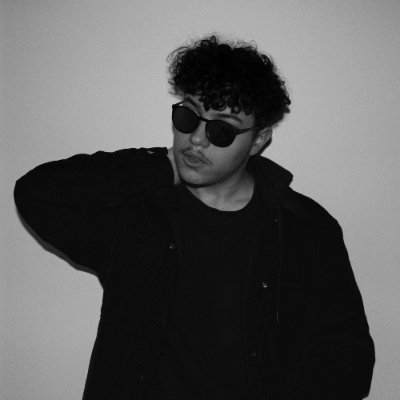 listentoTBR's profile picture. 