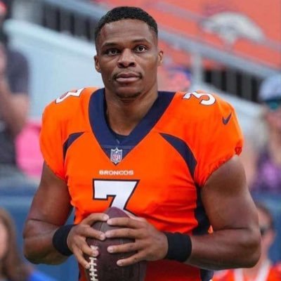 ThePropPirate's profile picture. Fade or tail, Jolly Roger will prevail.