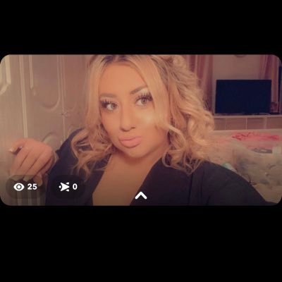 chloegallivan_x's profile picture. Ruby & Archie ♥️💙