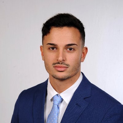 petraluca30's profile picture. iOS developer