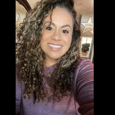 ayemanduhhh's profile picture. UHD Alumni🎓. 30. HTX. 👻: ayemanduhhh17