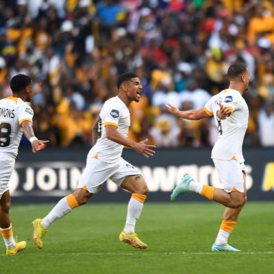 Lloyd23655950's profile picture. Throwing kindness around like confetti 🎊