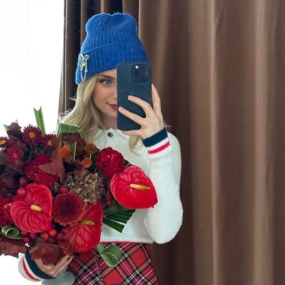 csfc_1999's profile picture. cemre solmaz antisi 🙃😌