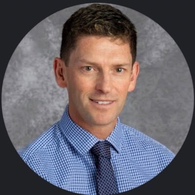 Retired Principal of Alternative & Continuing Education, Limestone D.S.B. Father, runner, finisher of 2018 Boston Marathon. (he/him)