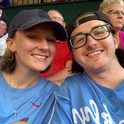 qkomrunner's profile picture. Evansville Otters Communications  - Running fanatic - Go Ducks