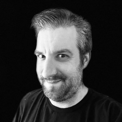 Ex Radio DJ and member of @b_sidepod & @TeamTheStorm | Business: TheBigShakuna@gmail.com