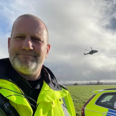 CDI @dorsetpolice  Ex PC now SC Superintendent. Passions road safety, policing @DocBikeUK @IAMroadsmart Examiner QPM🎖2x PMIRSA winner OWN VIEWS.