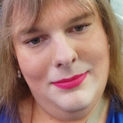 She / elle
Je suis Yuna Mizui , J'ai 29ans
Je suis une Passionnée de Jeux vidéo