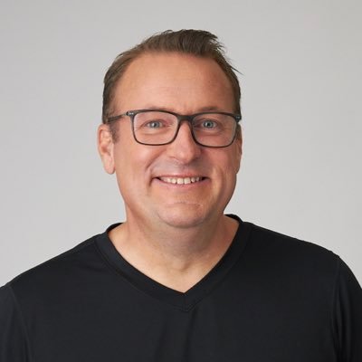Biotech exec advancing genomics and multiomics. Driving precision medicine through strategic marketing, real-world impact, and customer-focused execution.