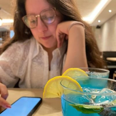 BelenVanDort's profile picture. Traveling through Milky Way. 🌌