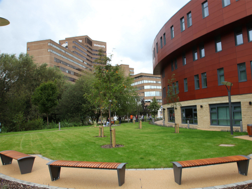 This distinctive and original course has been designed to help young entrepreneurs start and run their own business whilst studying for a degree at Hudds Uni.