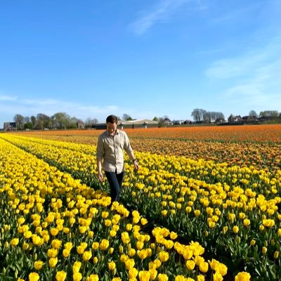 ex-Cargill in Germany 🇩🇪 and Geneva 🇨🇭 -
Now energy trader in Amsterdam 🇳🇱 -
German Ag-podcaster