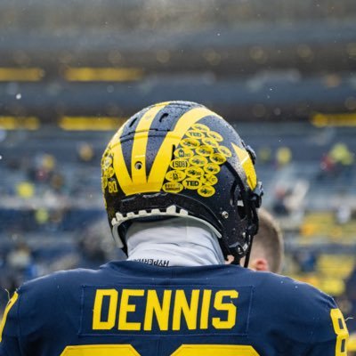 Eamonn Dennis π€ Profile