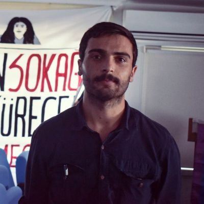 Ben bir devrim hamalıyım yine işsever