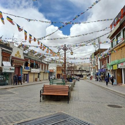 Plutoniaswamy's profile picture. When The Levee Breaks!!