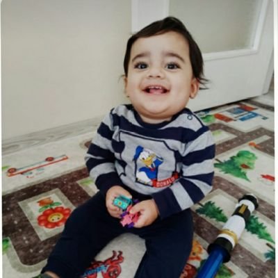 SeverseSizofren's profile picture. malatyalı