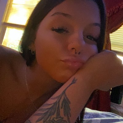 Kimberlyy2019's profile picture. 
