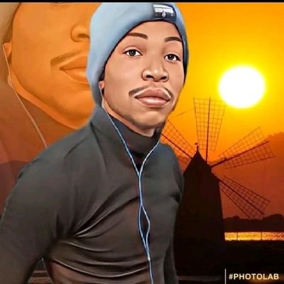 I'm just an ordinary citizen 😊 I'm @chelseafc 💙 and @kaizerchiefs 💛 big fan..🤗