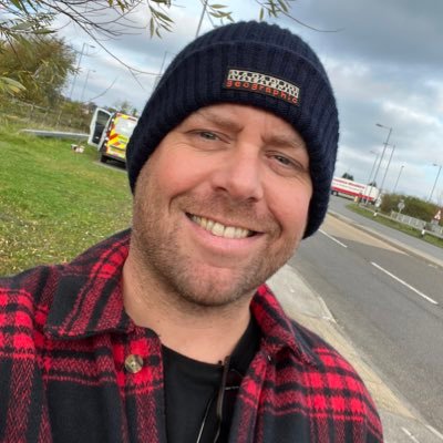 MyTatasAreHot's profile picture. Sausage dinner