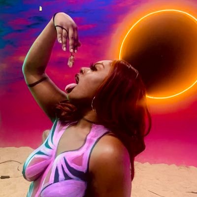 THICK BLACK QUEEN✊🏾👸🏾 Plus Size Model📸 📢 💗Sexy Extra Special Content click my Links 💋👇🏾 https://t.co/j9sCS2ryb9