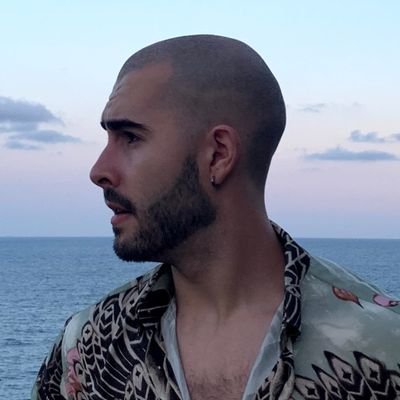 davidgutz__'s profile picture. Ambiciones específicas, planes generales