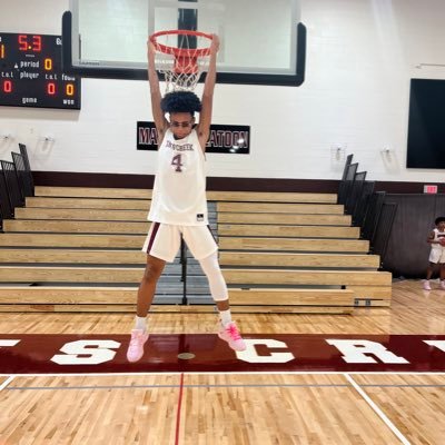 C/O 26 📚6’0 guard🏀Tates creek high school📍