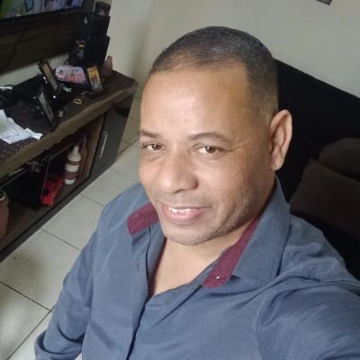 Estudante de direito na faculdade Estácio de Sá 10°período...🤛🙂